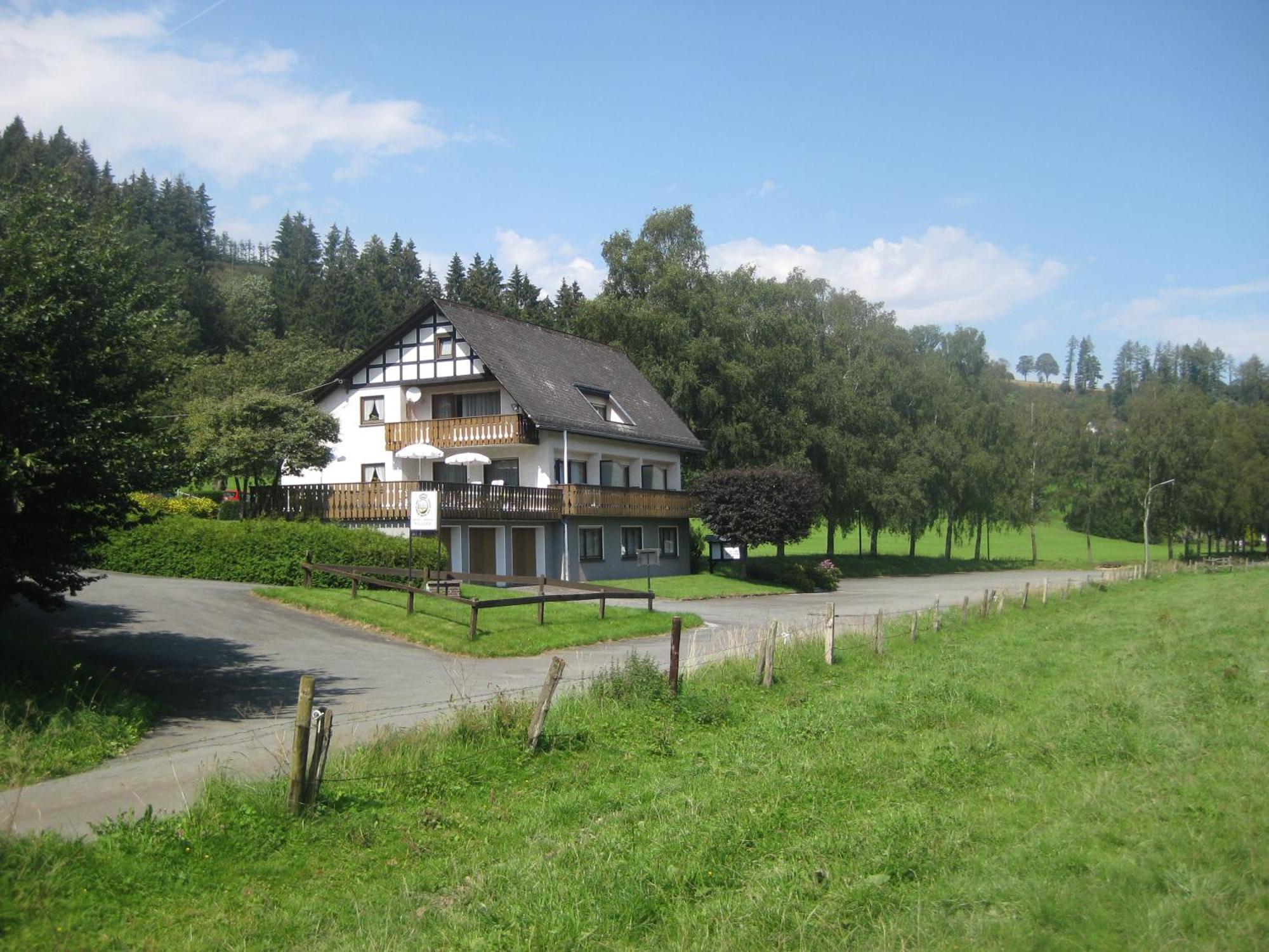 Pension-Gaestehaus Waldhof Winterberg Exterior foto